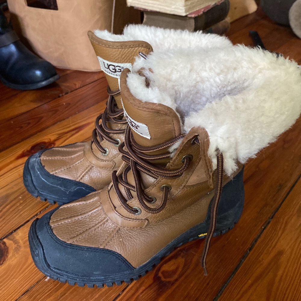 Ugg Adirondack Snow Boot